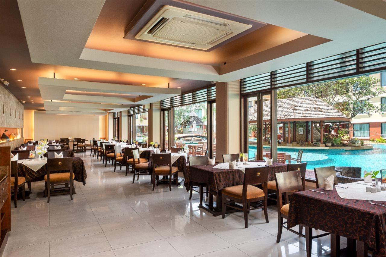 Patong Paragon Resort & Spa Sha Extra Plus Exterior foto The restaurant